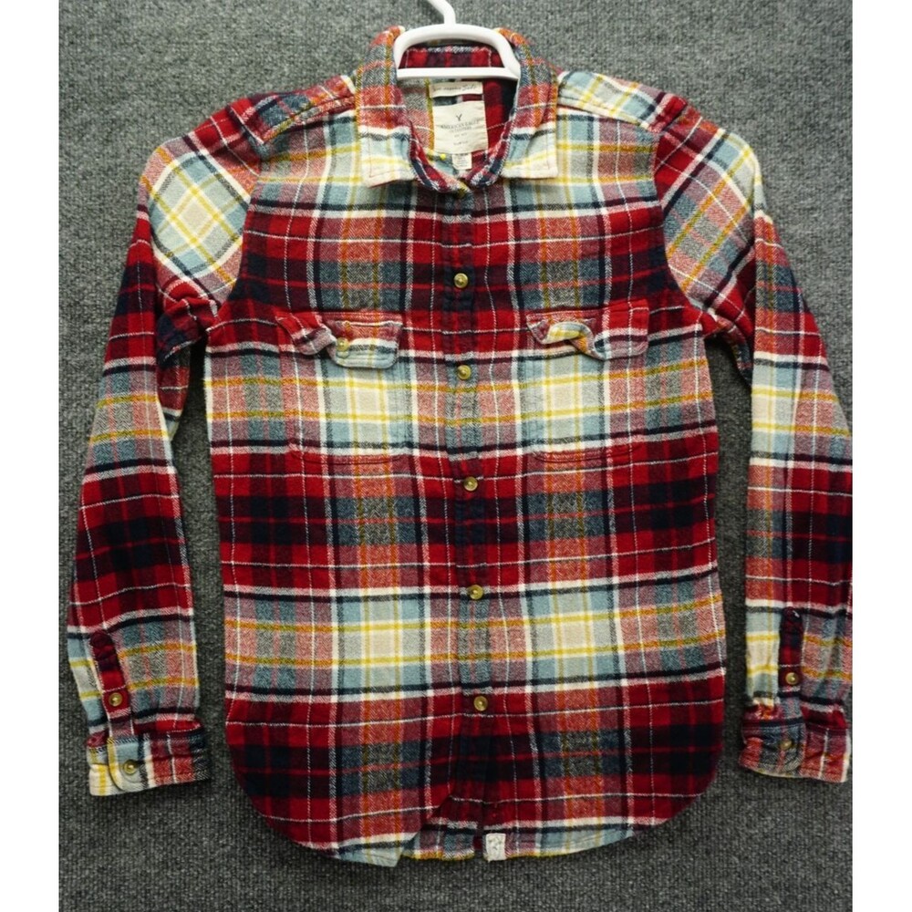 American Eagle Flannel Shirt Womens M Slim Fit Ahh-Mazingly Soft Plaid Red